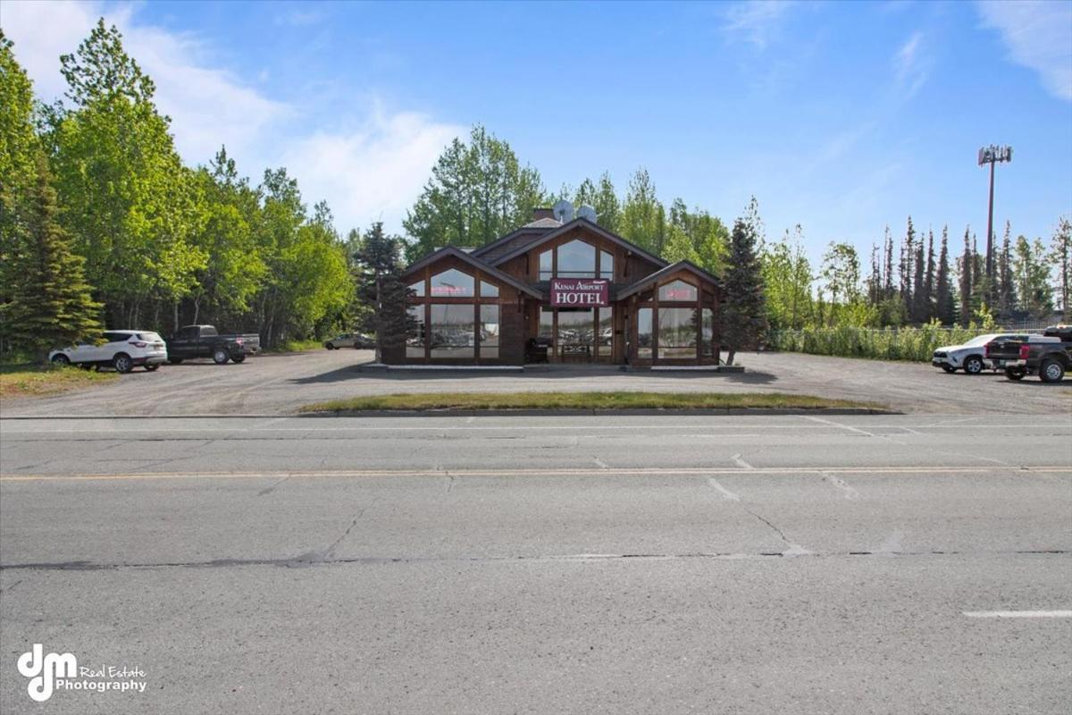 Kenai Airport Hotel Exterior photo