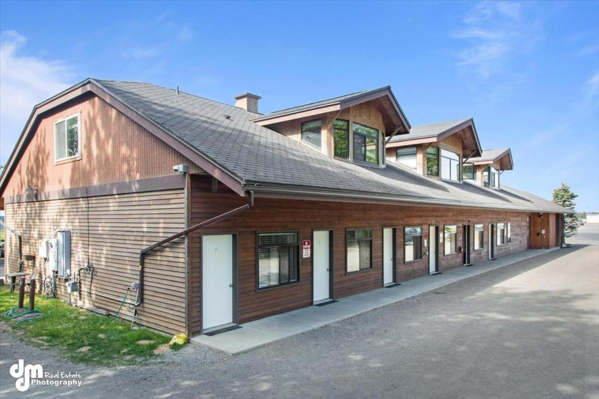Kenai Airport Hotel Exterior photo